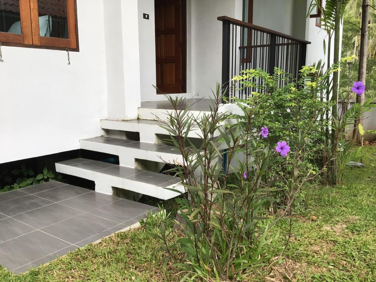 Hotel Baan Nai Suan Bophut Exterior foto