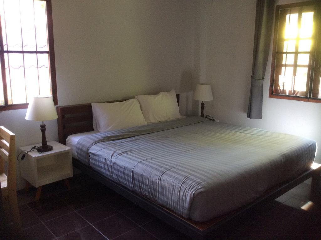 Hotel Baan Nai Suan Bophut Zimmer foto